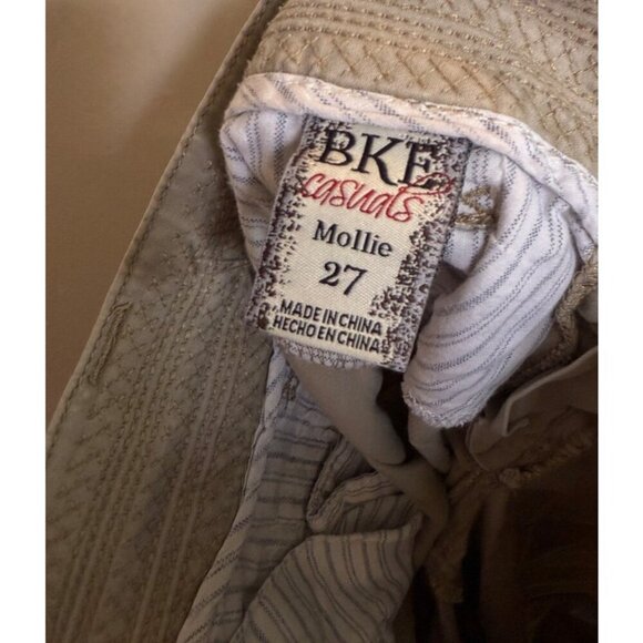 BKE Casuals Shorts Women’s 27 khaki Tan Mollie Low Rise Beach Hike School Bike - Picture 3 of 11